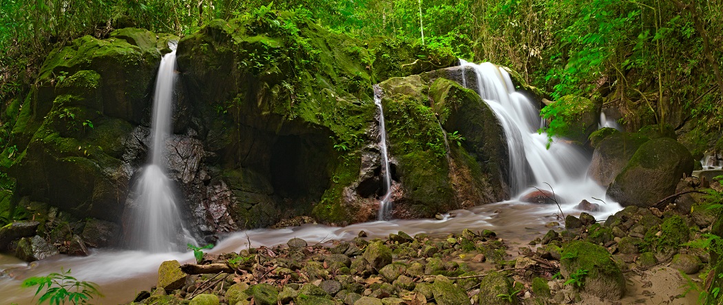 paumbangfalls1panoweb.jpg